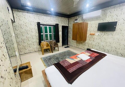 HOTEL AWADH VILAS AYODHYA