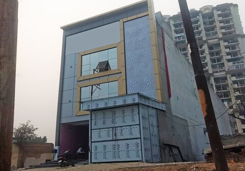 Hotel Rose & petals Ghaziabad