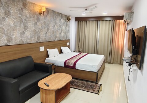 The Grand Inn Patna