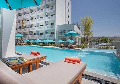 Recenta Suite Phuket Suanluang by Deevana