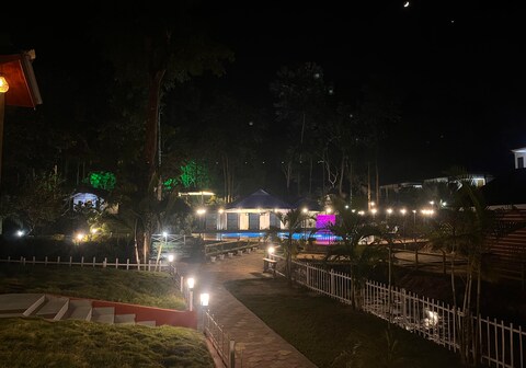 Dhanshree Resort, Kaziranga,( Swimming pool Free Access)