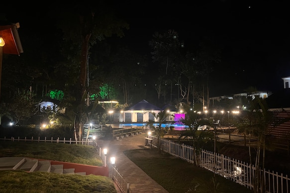 Dhanshree Resort, Kaziranga,( Swimming pool Free Access)