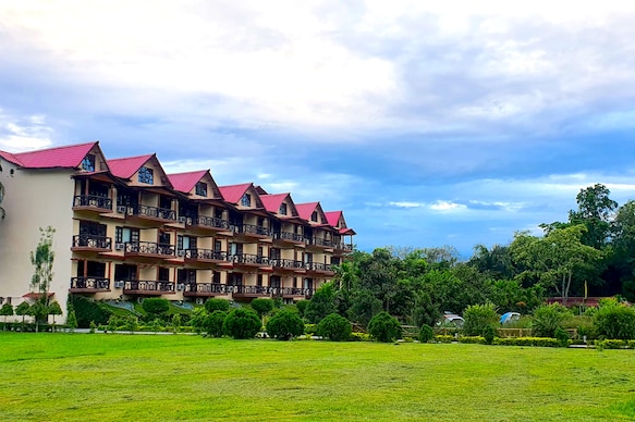 Hotel Dreamland,Lataguri