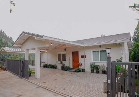 Hope Horizon Villa by LexStays