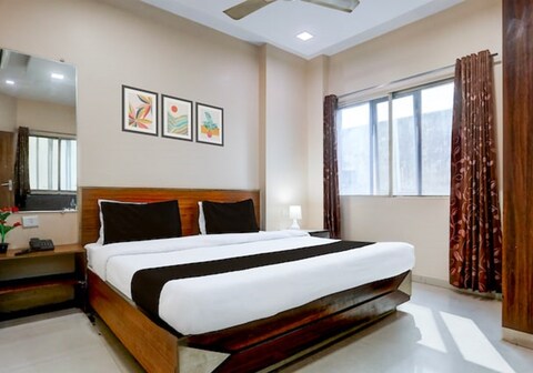 hotel swarat by BookingCare
