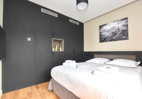 Authentic apartment - 2BR/6P - near Opera Garnier