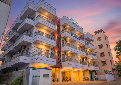 FabHotel Lake View - Chinmaya Vitthal Mandir