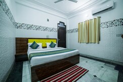 OYO 13730 hotel balram, Delhi OYO 13730 hotel balram, Delhi