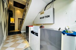 Hotel Apple inn, Indore Hotel Apple inn, Indore