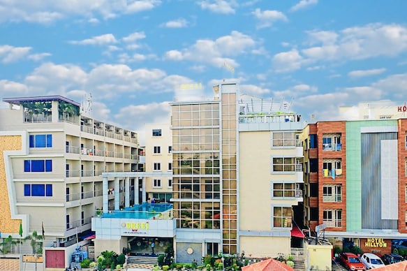 Breej Hotel Restaurant and Banquet