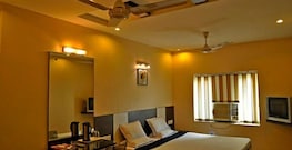 TRIBENI HOTEL, Sambalpur TRIBENI HOTEL, Sambalpur
