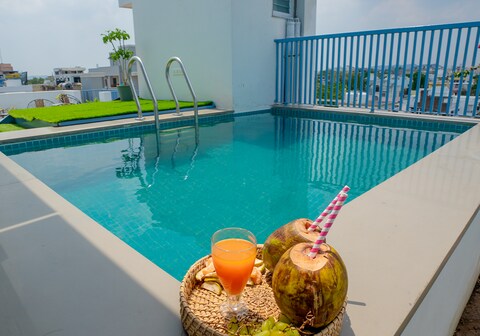 Moustache Udaipur Rehvaas