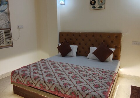 RK INN
