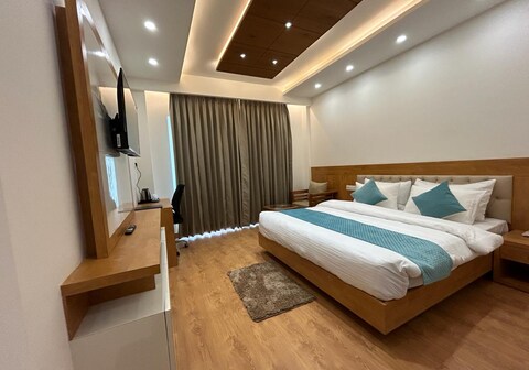 Cocoon - A Luxury Boutique Stay