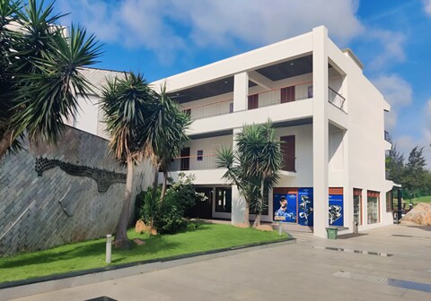 Clover Greens Golf Course and Resort