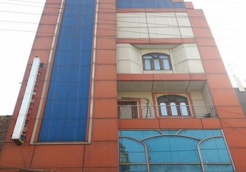 Hotel Sandhya Deluxe