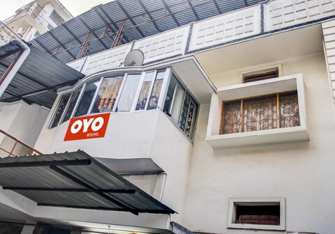 Hotel O Triveni