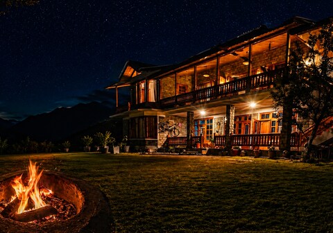 Mellow At Manali.
