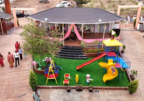 Necklace Blue Water Resort