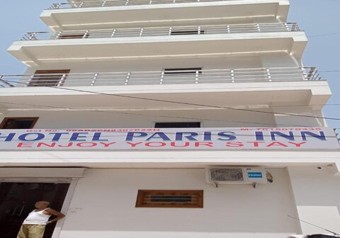 Hotel Paris Inn
