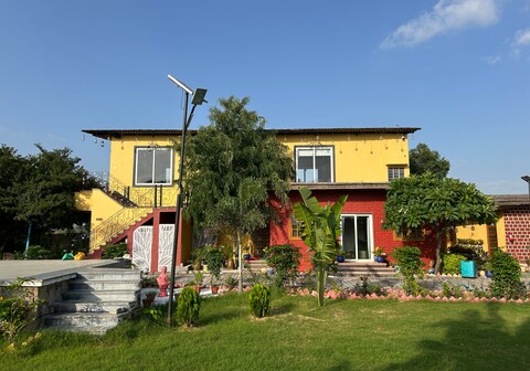 Krishna Farms |Entire 7 BHK with Private Pool