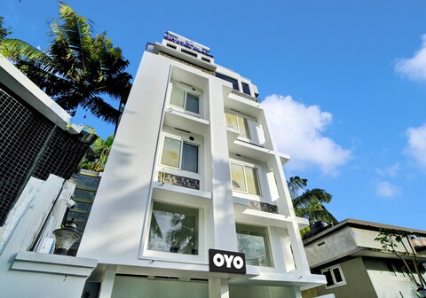 Hotel O Crystal Executive Suites
