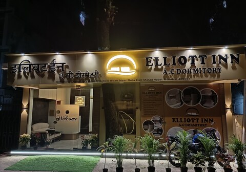 Elliottinn dormitory Malad