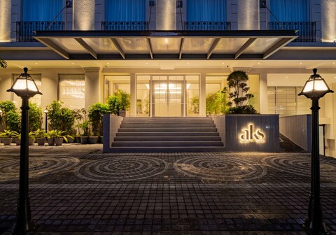 AKS Palace