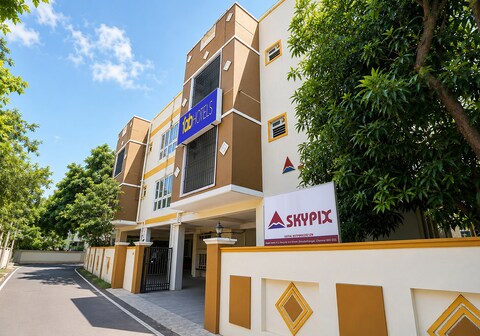FabHotel SkyPix