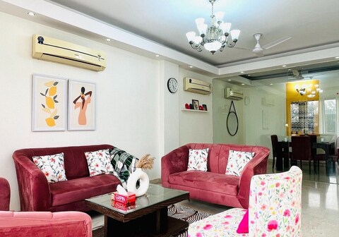 BluO 3BHK Apartment - Safdarjung Enclave