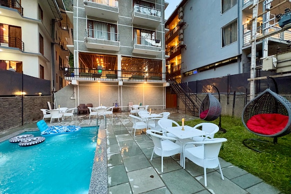 Hotel Asiia Holiday Kasol with Swimming pool (Central heated and air colled)