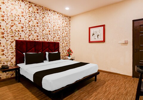 Super Townhouse Science City Formerly Hotel Mannat International