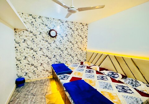 Pawanputra Homestay Ujjain (Baba Mahakal ki Nagri)