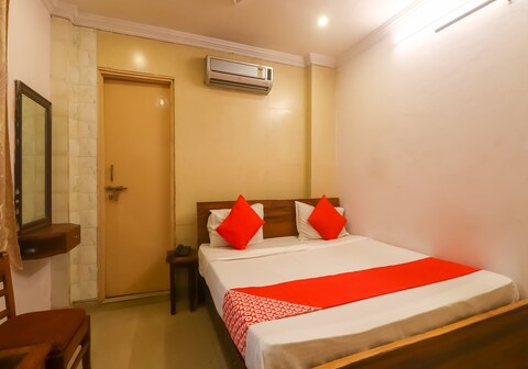 Super Hotel O Maa Arya