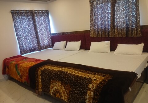 Hotel A V Priya