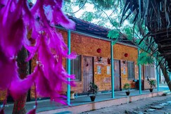 Gypsy Hostel DORMS and PRIVATE ROOMS, Auroville Gypsy Hostel DORMS and PRIVATE ROOMS, Auroville