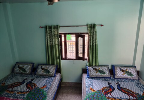 VISHNU BACHAN HOME STAY Maneri