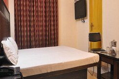 Hotel New Grand Plaza, Chandigarh Hotel New Grand Plaza, Chandigarh