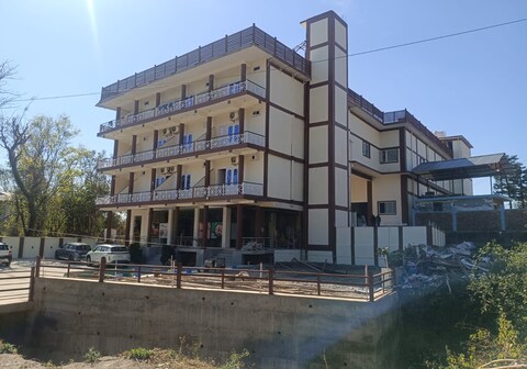 OSHO HOTEL