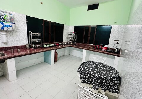 Aparajita Nidhi Homestay