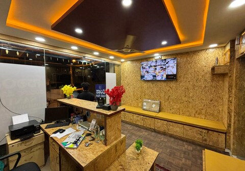 Hotel Santhi Comfort