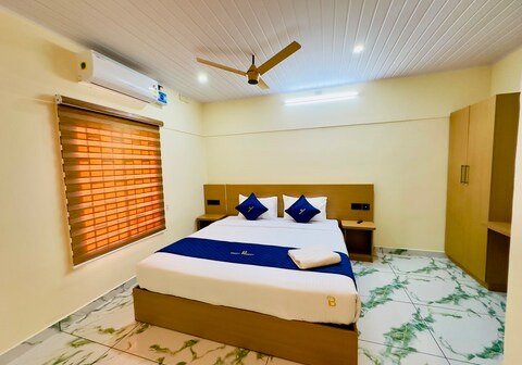 Breeza Residency