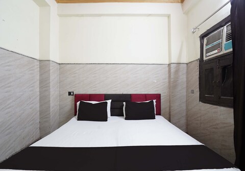 Hotel O Sai Residency