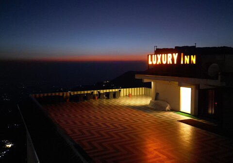 Hotel Luxury Inn Mussoorie By Stotrak Hospitality