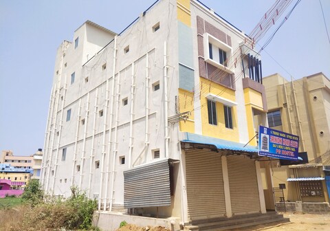 Srinidhi Guest House