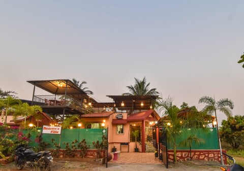 Apna Stay - 33 Heavens Villa 2bhk