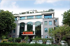 Hotel Africa Avenue - Safdarjung Enclave, Delhi Hotel Africa Avenue - Safdarjung Enclave, Delhi