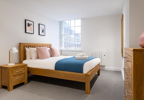 Queens Park by Viridian Apartment