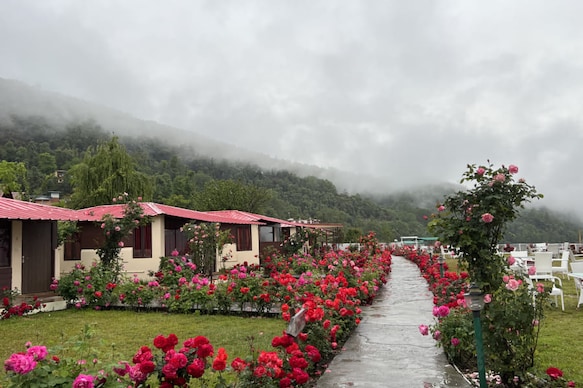 Buransh Heli Resort - Guptkashi, Kedarnath