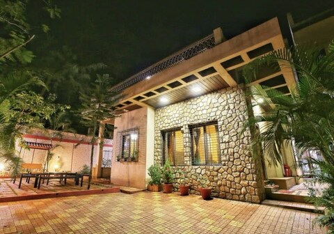 4 BHK Aftab Villa with Pool